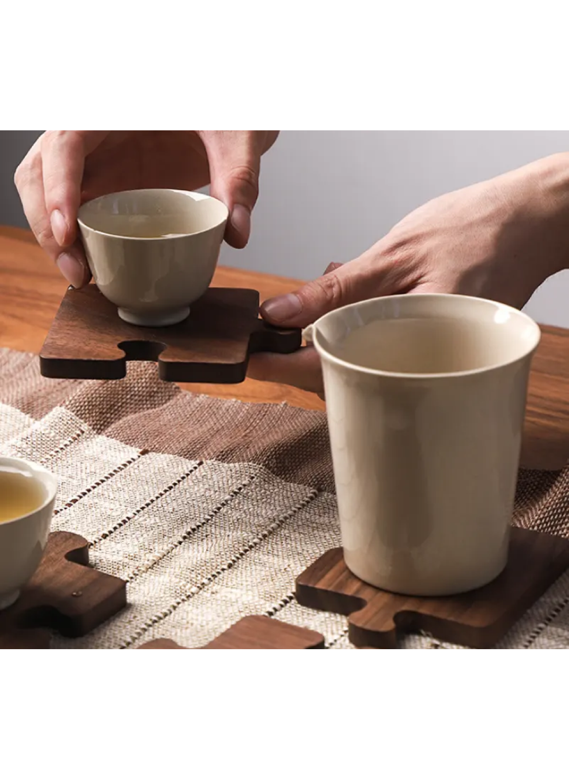 Walnut Coaster Solid Wood Log Tea Cup Mat Insulation Pad