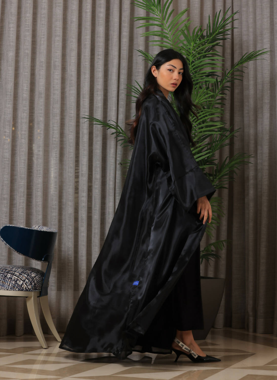 Black Shimmer Abaya