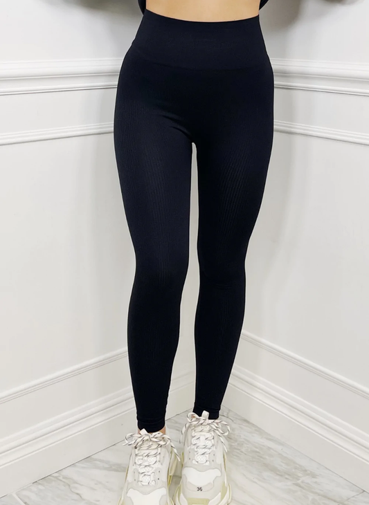 Vienna Black Ribbed Knitted Leggings